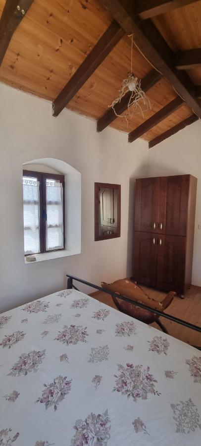 Villa Olive Old Qeparo Bagian luar foto