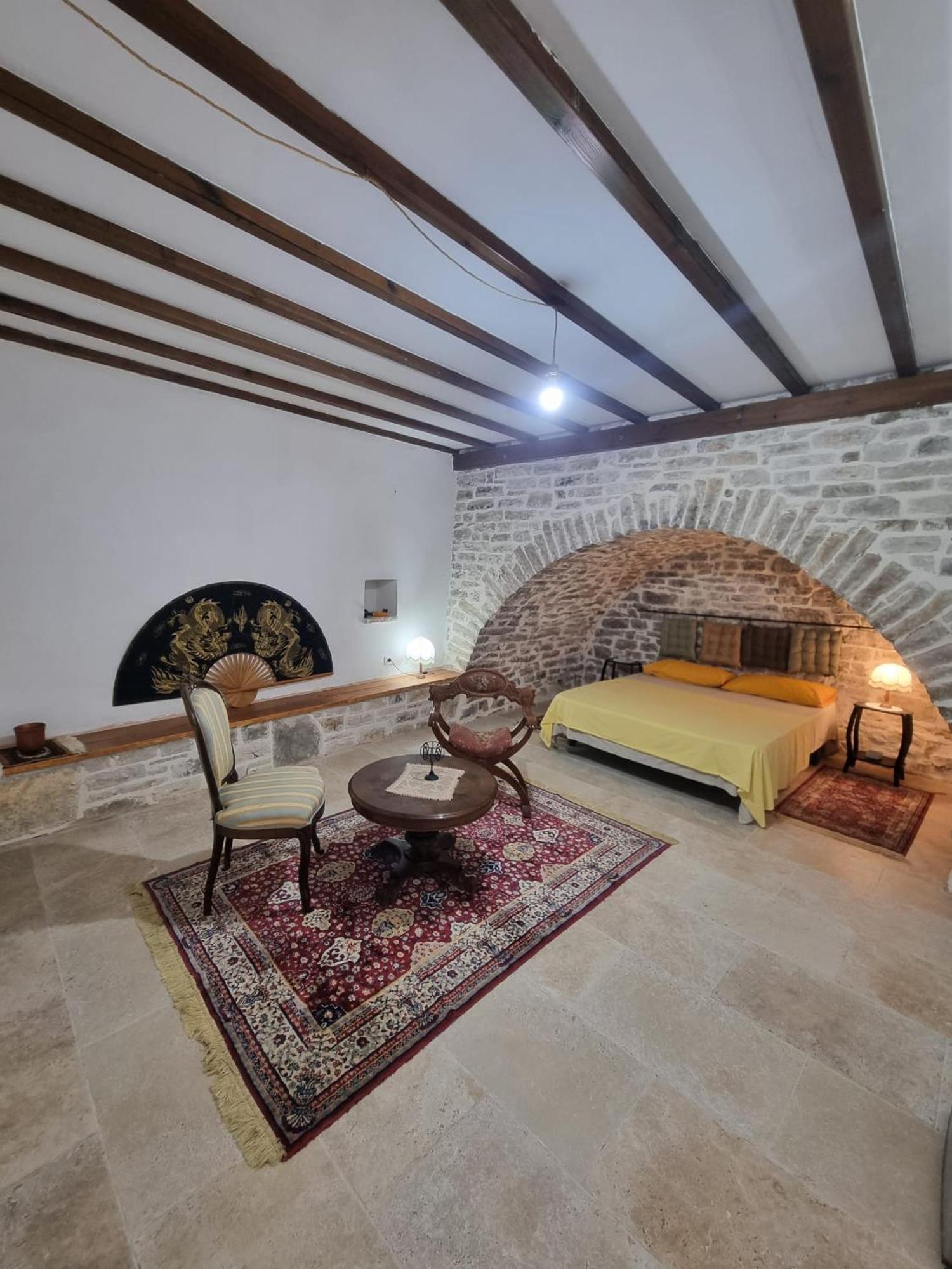 Villa Olive Old Qeparo Bagian luar foto