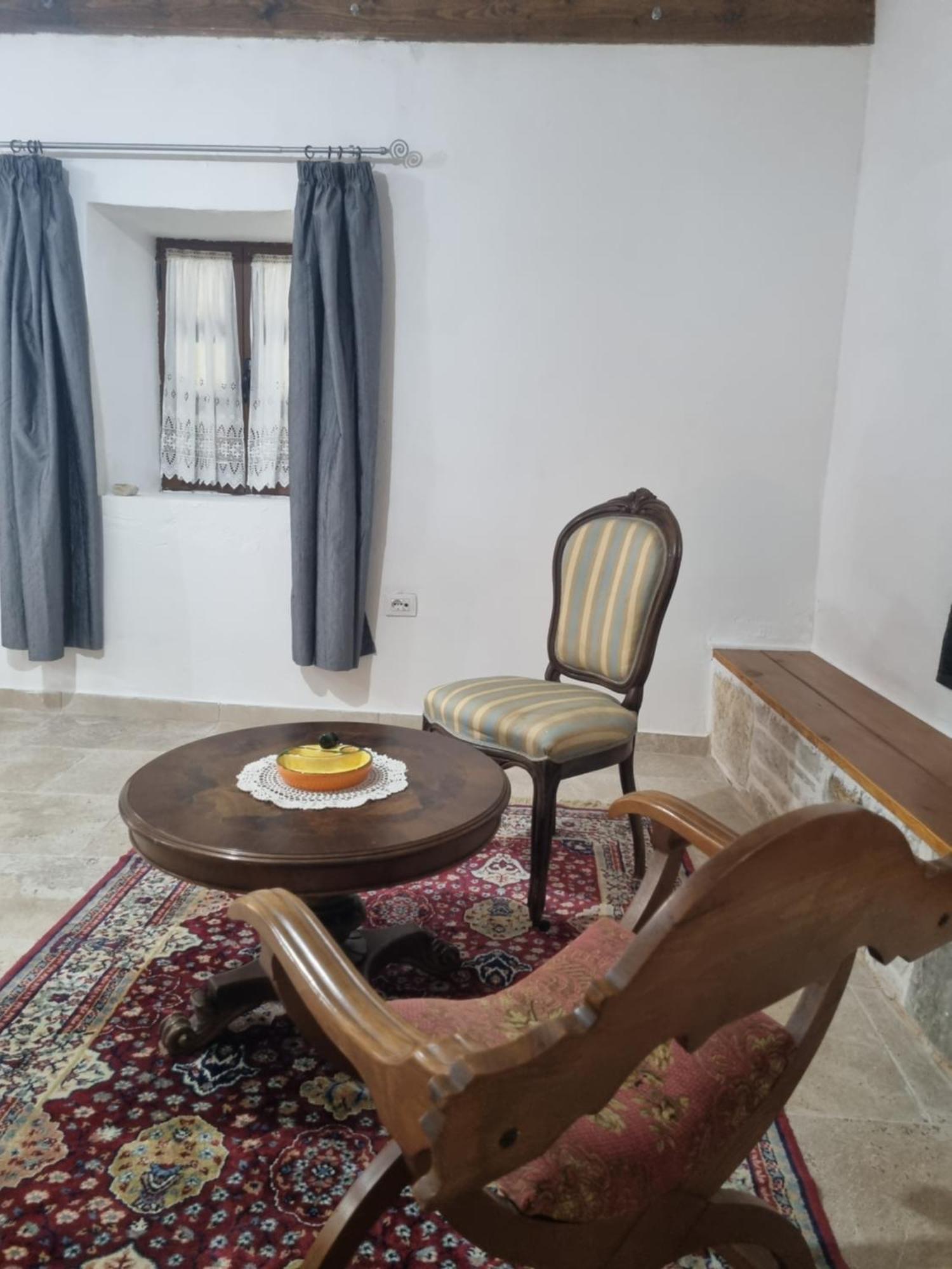 Villa Olive Old Qeparo Bagian luar foto