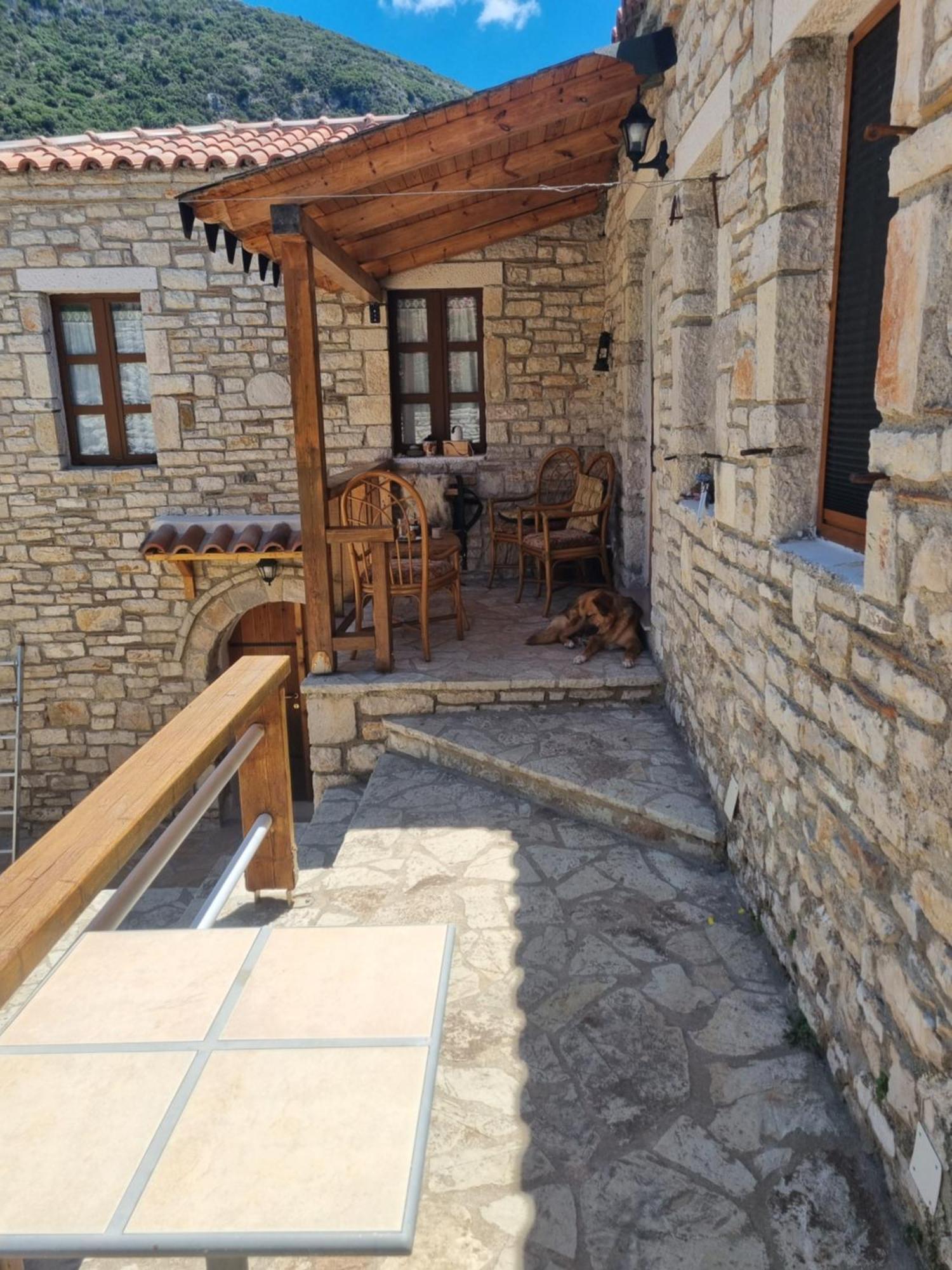 Villa Olive Old Qeparo Bagian luar foto