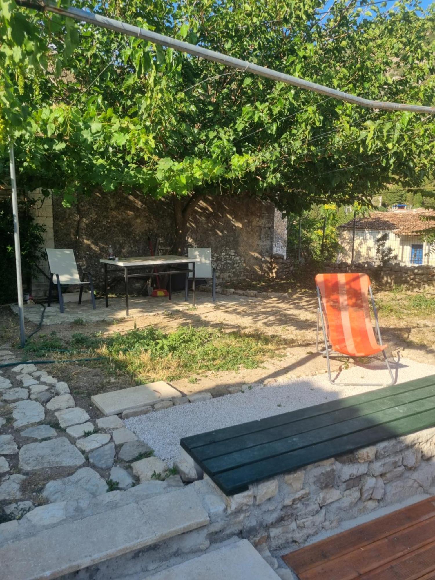 Villa Olive Old Qeparo Bagian luar foto